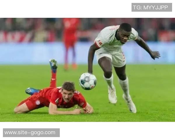 罗马诺透露拜仁与于帕达成口头协议解约条款成最后关键讨论点