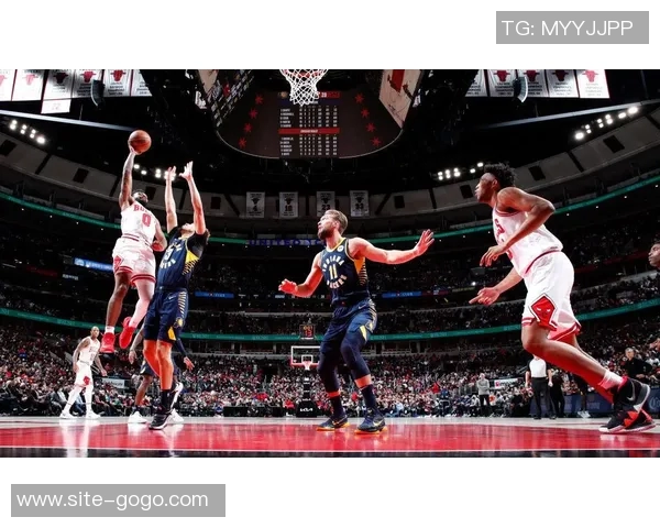 布劳恩复出状态低迷半场未得分却贡献4篮板2助攻