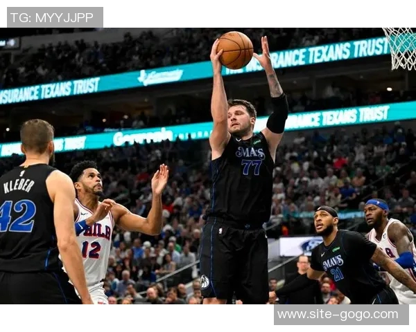 独行侠遭遇三连败浓眉伤愈归队明日对阵76人迎战机会